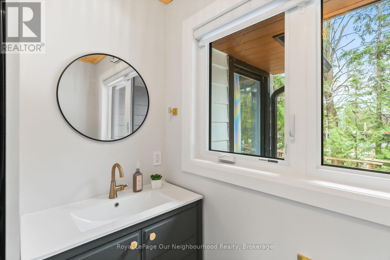 194 Snug Harbour Road, Kawartha Lakes, Ontario  K9V 4R6 - Photo 26 - X12451902