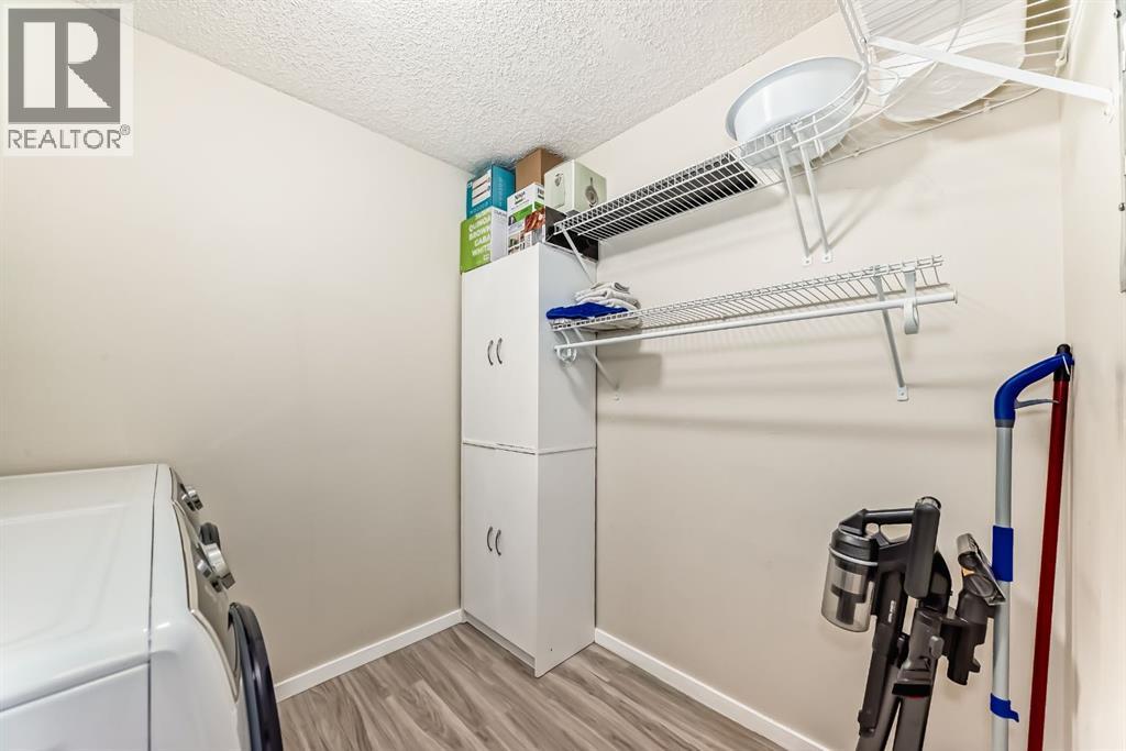 208, 4000 Somervale Court Sw, Calgary, Alberta  T2Y 4J3 - Photo 39 - A2263053