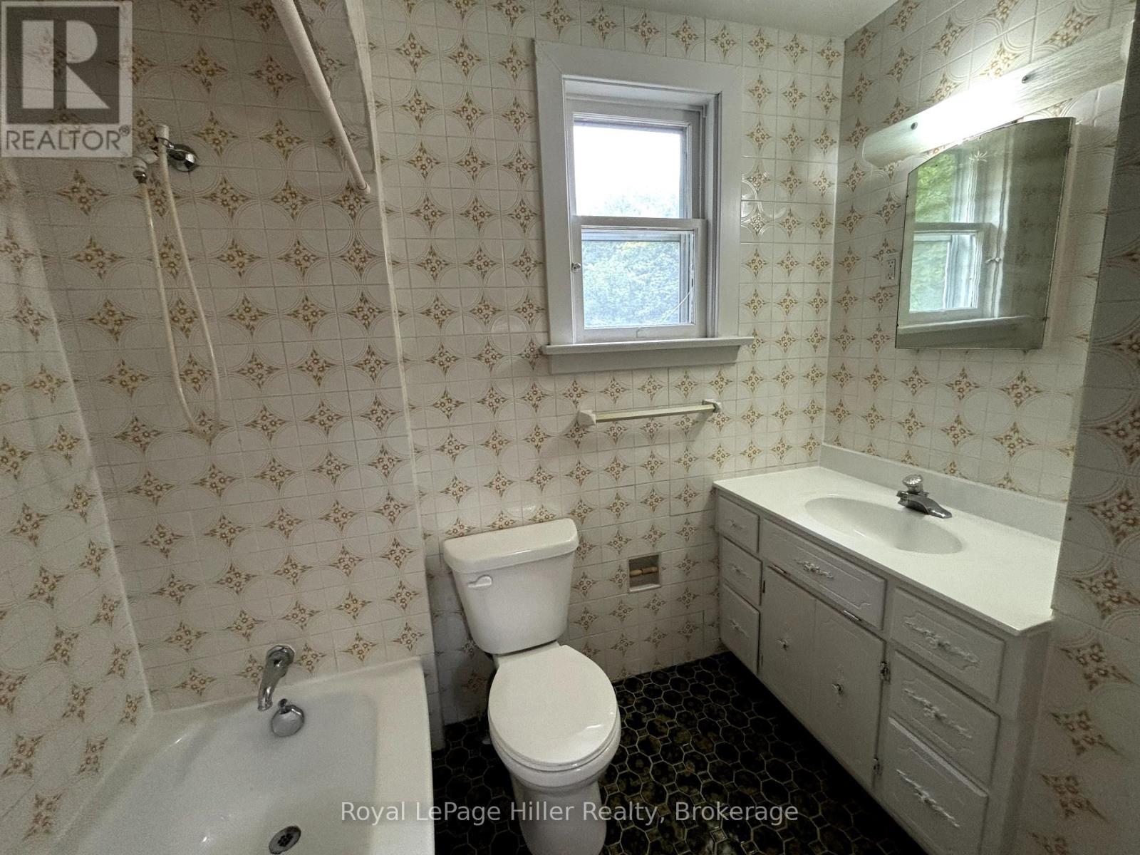 180 Charles Street, Stratford, Ontario  N5A 5Y2 - Photo 16 - X12451797