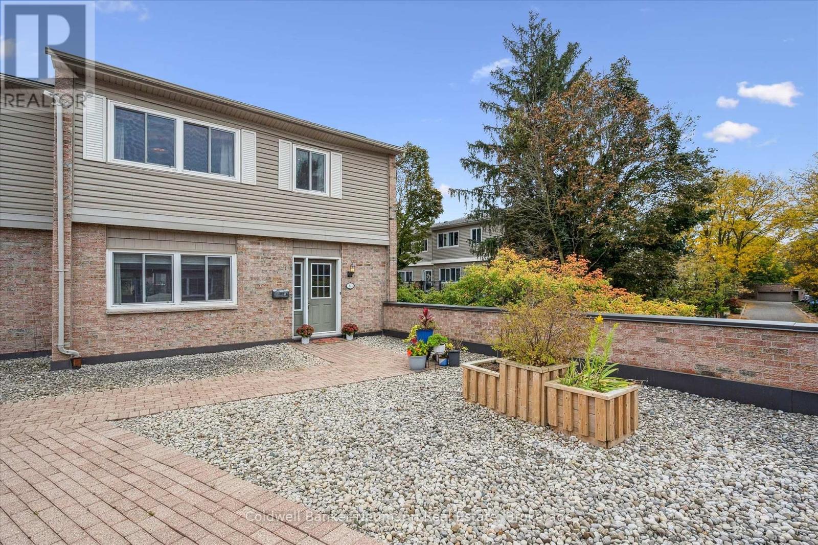 61 - 295 Water Street, Guelph, Ontario  N1G 2X5 - Photo 4 - X12451799