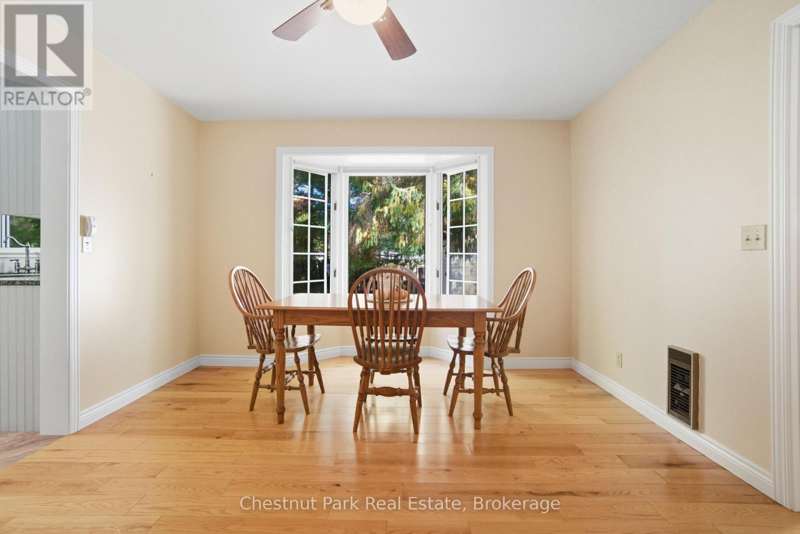 14 Dickie Street, Lake Of Bays, Ontario  P0B 1A0 - Photo 14 - X12451822