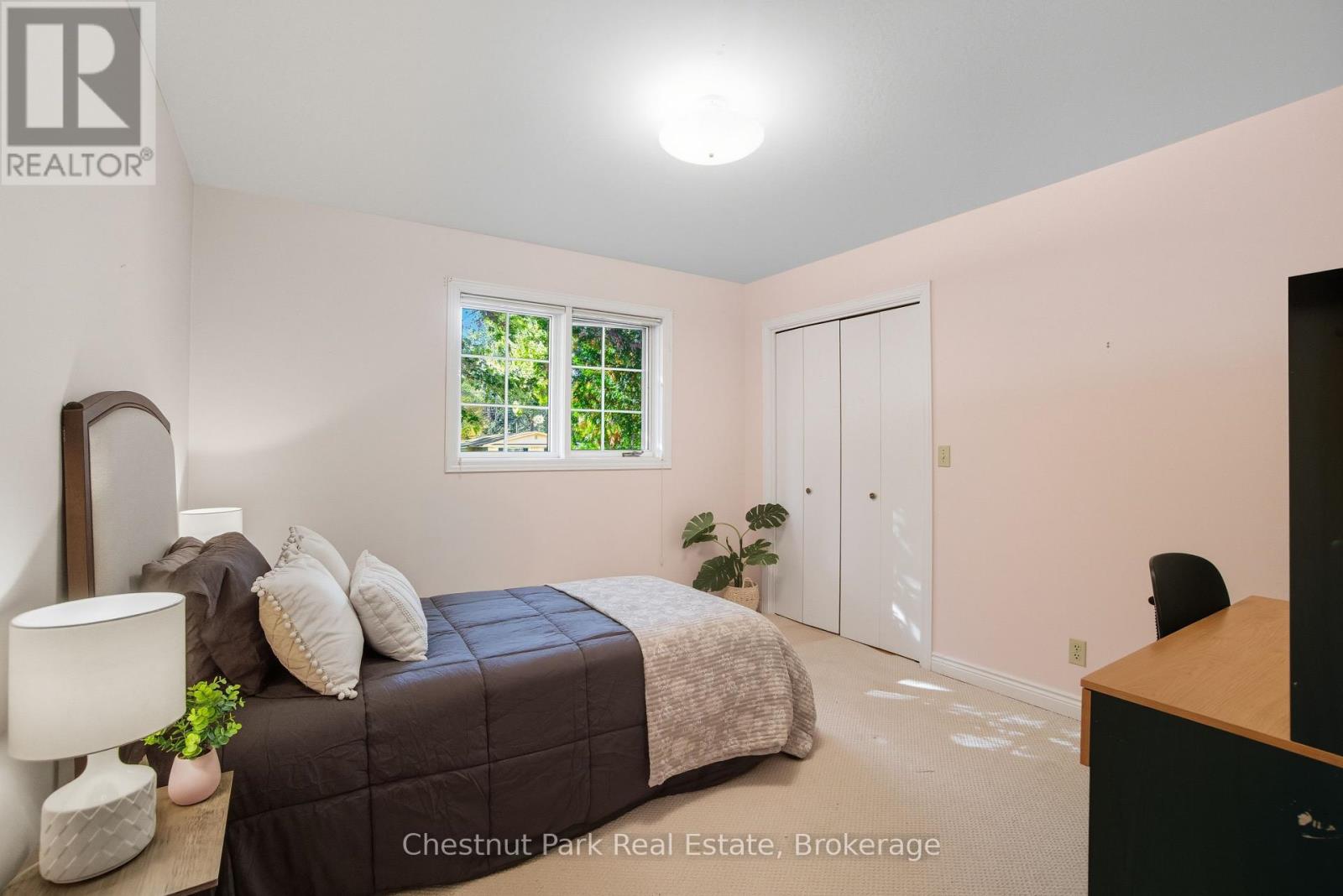 14 Dickie Street, Lake Of Bays, Ontario  P0B 1A0 - Photo 19 - X12451822