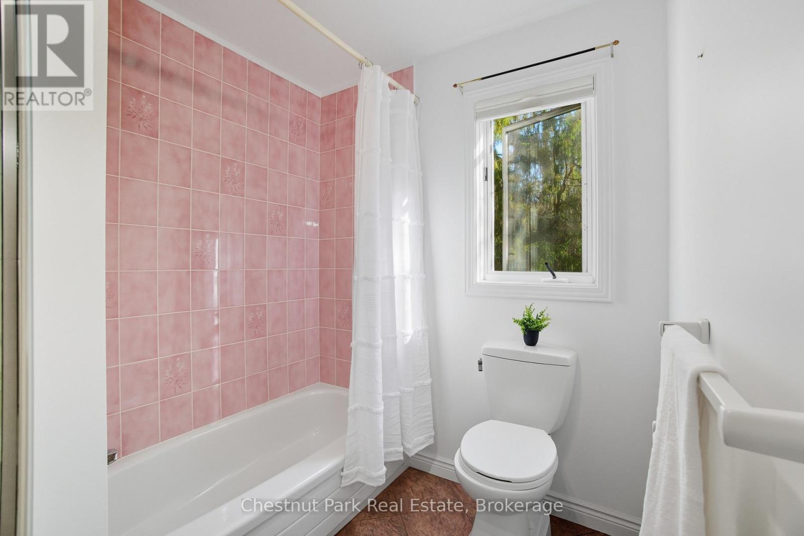 14 Dickie Street, Lake Of Bays, Ontario  P0B 1A0 - Photo 21 - X12451822