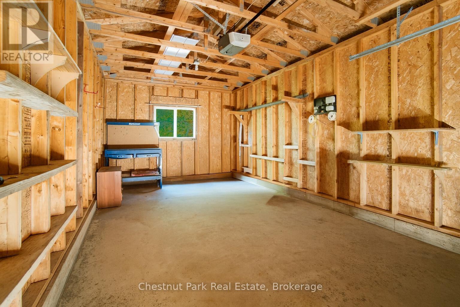 14 Dickie Street, Lake Of Bays, Ontario  P0B 1A0 - Photo 35 - X12451822