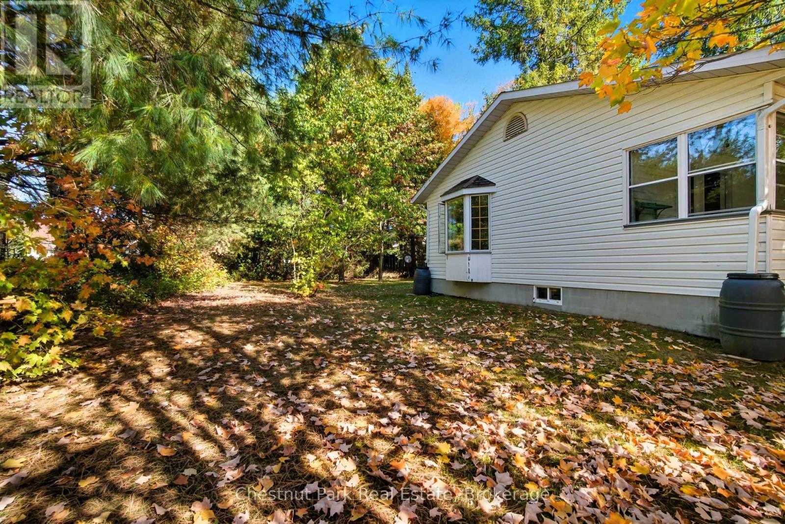 14 Dickie Street, Lake Of Bays, Ontario  P0B 1A0 - Photo 39 - X12451822