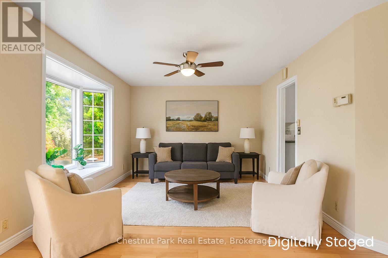 14 Dickie Street, Lake Of Bays, Ontario  P0B 1A0 - Photo 6 - X12451822