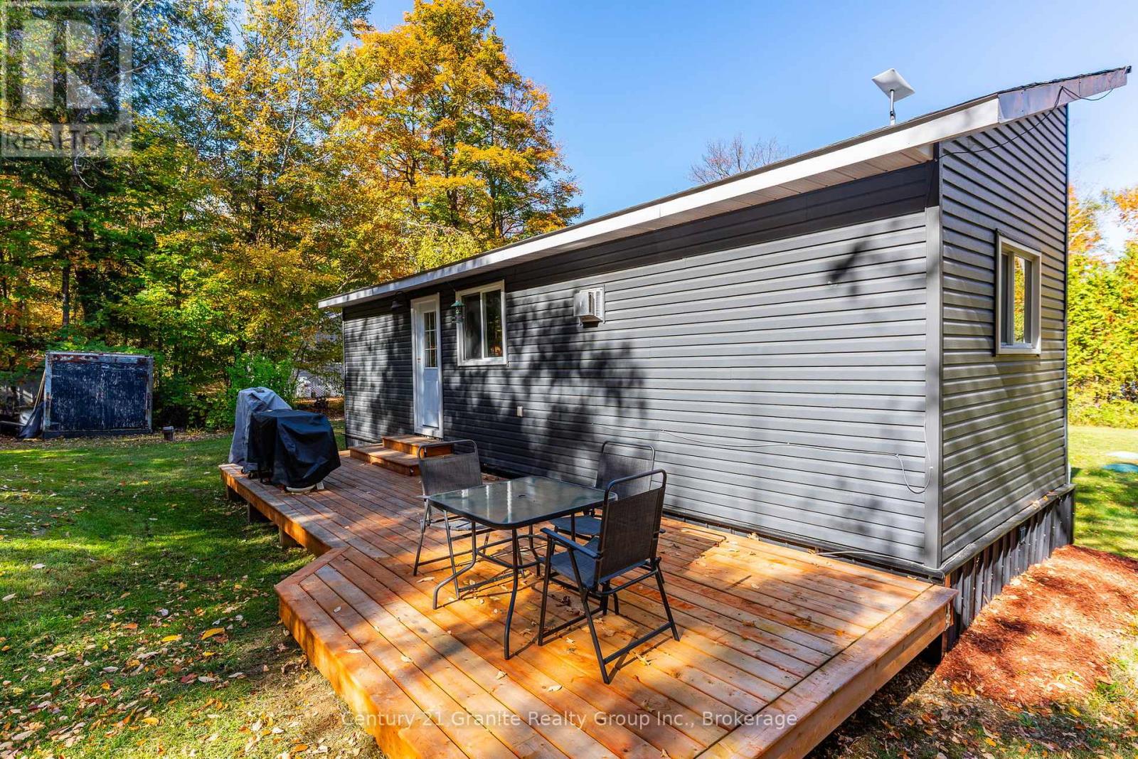 1297 Hamilton Road, Minden Hills, Ontario  K0M 2K0 - Photo 20 - X12451867