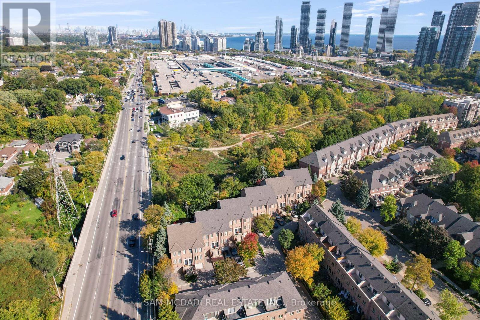 1 - 195 Grand Avenue, Toronto (Stonegate-Queensway), Ontario  M8Y 3Y3 - Photo 48 - W12451705