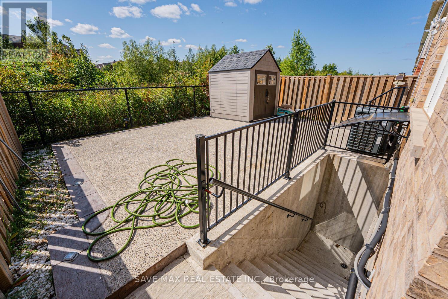 Bsmt - 1554 Clitherow Street, Milton, Ontario  L9E 0A1 - Photo 4 - W12451732