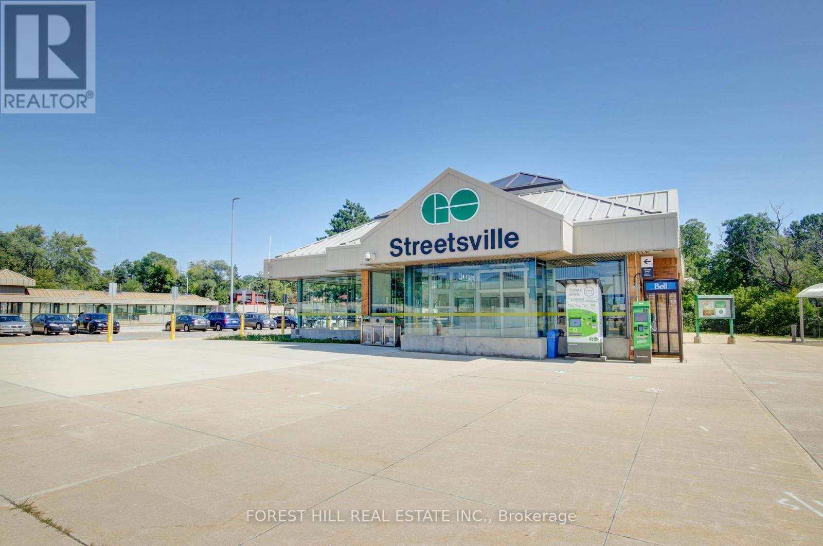 [upper] - 12 Mill Street, Mississauga, Ontario  L5M 1Y1 - Photo 11 - W12451746