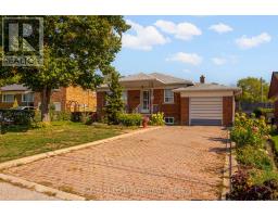 82 CORK AVENUE, Toronto, Ontario