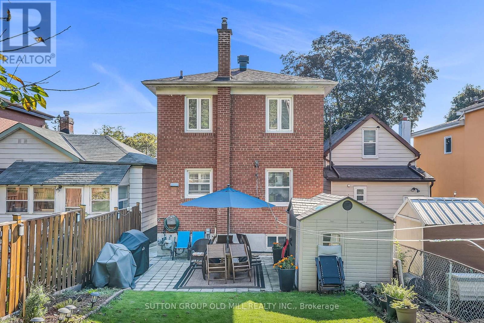 71 Warren Crescent, Toronto, Ontario  M6S 4S3 - Photo 42 - W12451765