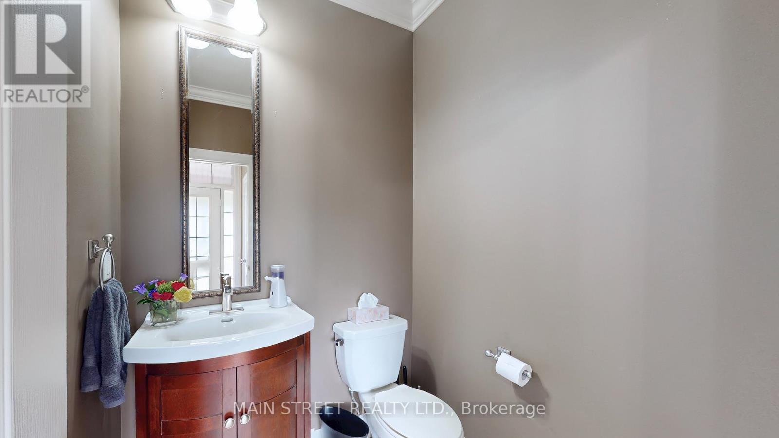 42 Bellchase Trail, Brampton (Bram East), Ontario  L6P 3K3 - Photo 13 - W12451772
