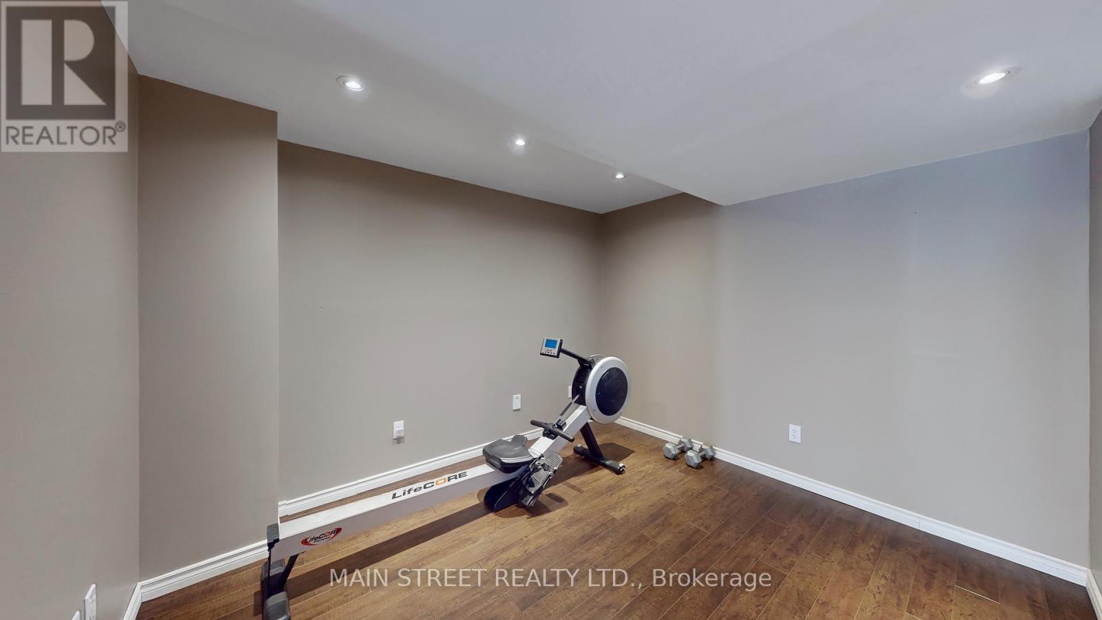 42 Bellchase Trail, Brampton (Bram East), Ontario  L6P 3K3 - Photo 28 - W12451772