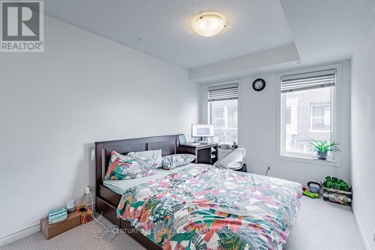16 - 125 Long Branch Avenue, Toronto, Ontario  M8W 0A9 - Photo 22 - W12451783