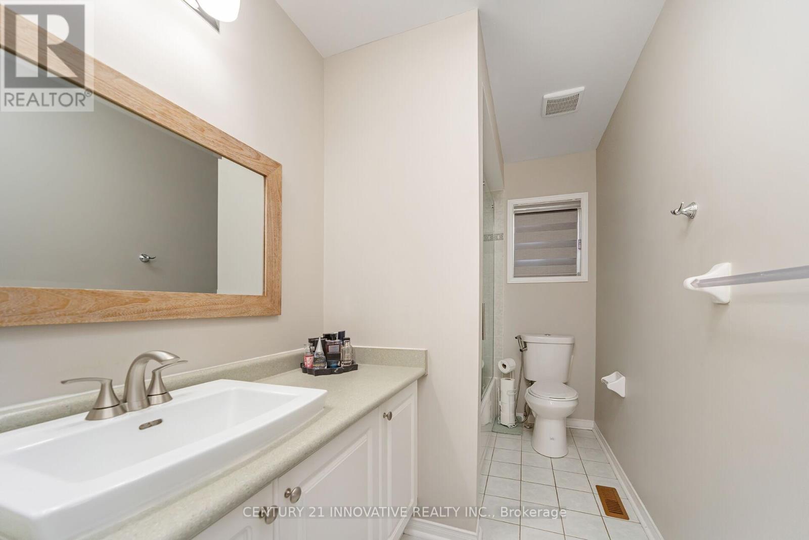 4876 Potomac Court, Mississauga, Ontario  L5R 0B1 - Photo 26 - W12451786