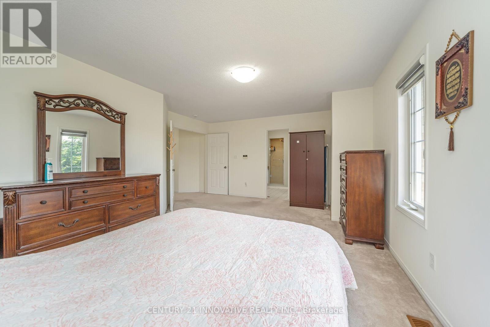 4876 Potomac Court, Mississauga, Ontario  L5R 0B1 - Photo 31 - W12451786