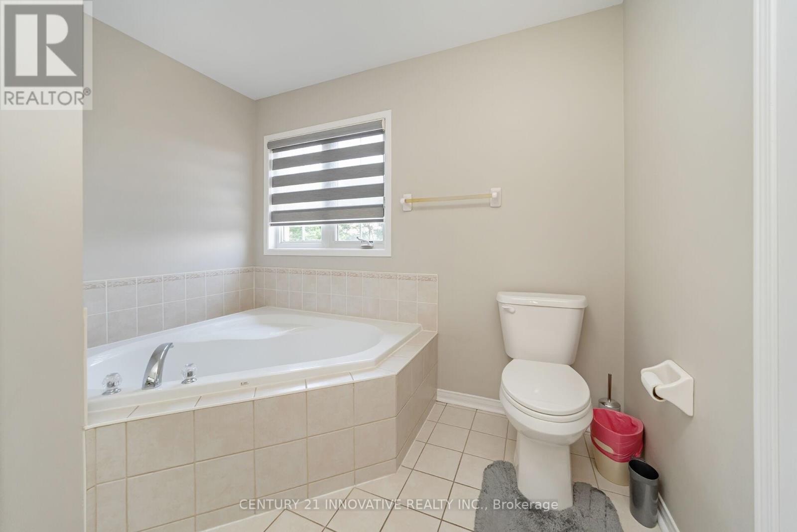 4876 Potomac Court, Mississauga, Ontario  L5R 0B1 - Photo 33 - W12451786