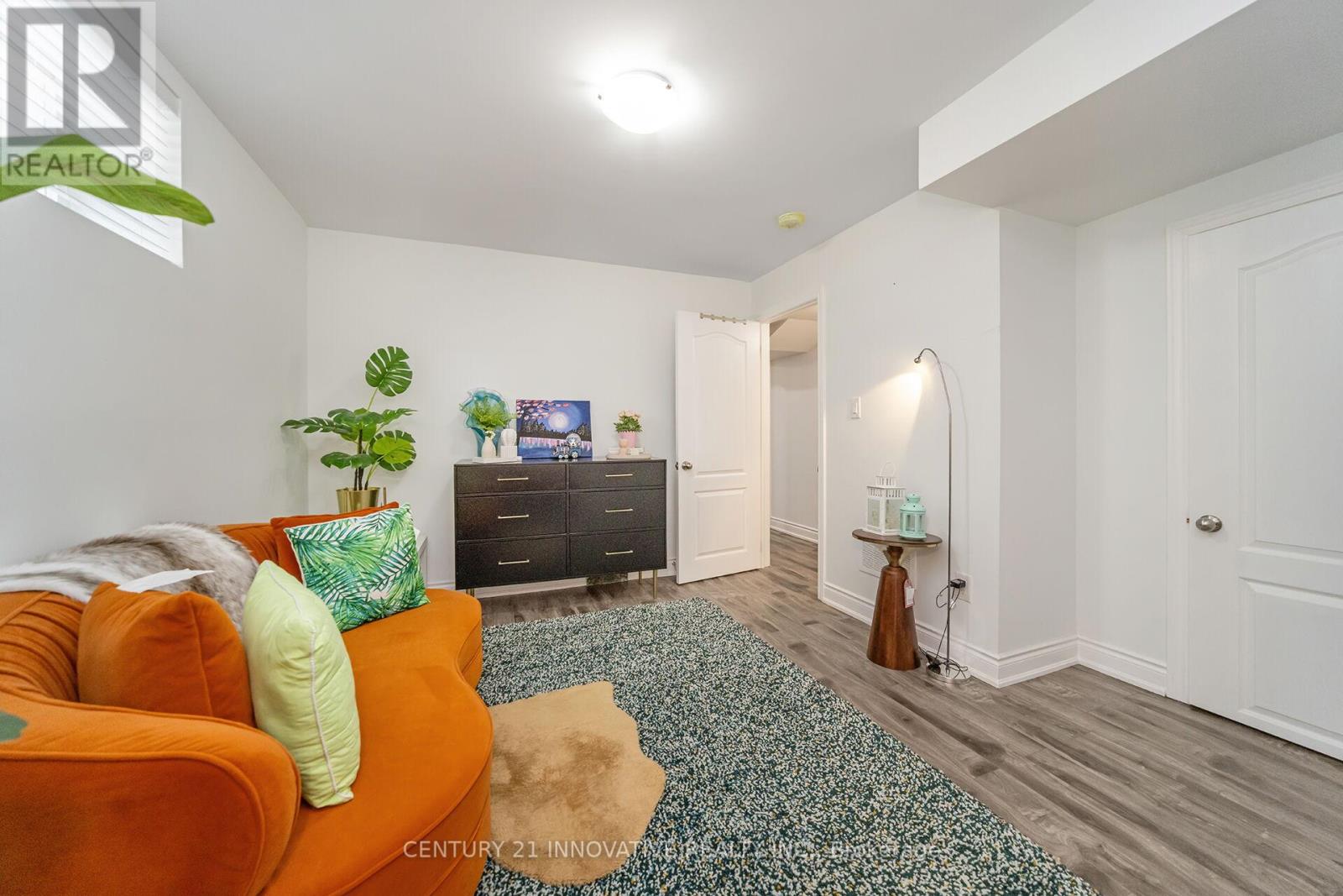 4876 Potomac Court, Mississauga, Ontario  L5R 0B1 - Photo 36 - W12451786