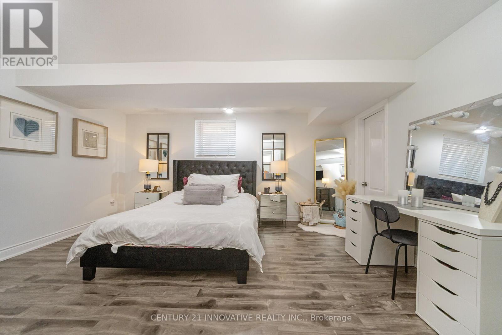 4876 Potomac Court, Mississauga, Ontario  L5R 0B1 - Photo 42 - W12451786