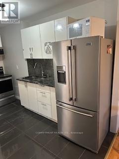 277 - 3060 Constitution Boulevard, Mississauga, Ontario  L4Y 3X8 - Photo 10 - W12451791