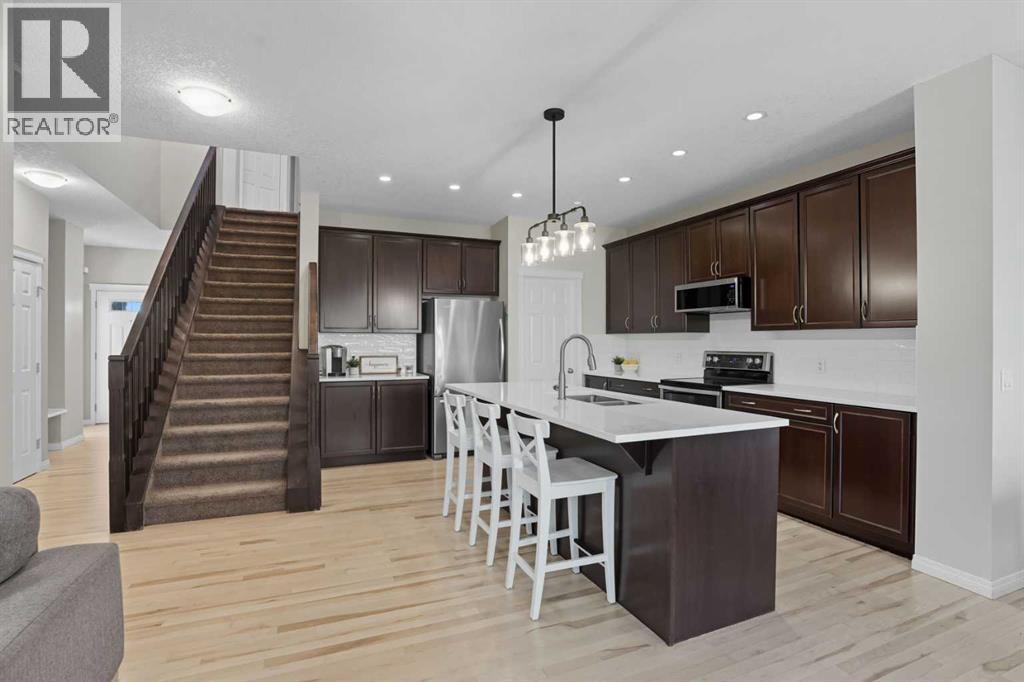 237 Kincora Glen Rise Nw, Calgary, Alberta  T3R 0B8 - Photo 10 - A2263077