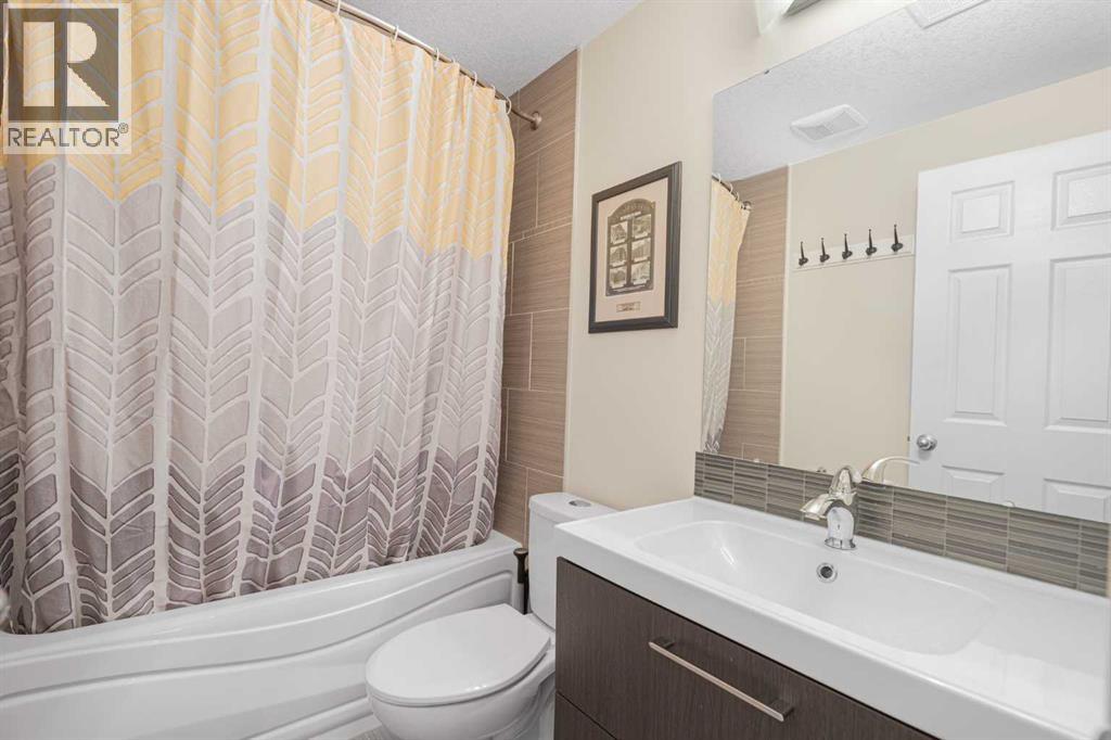 237 Kincora Glen Rise Nw, Calgary, Alberta  T3R 0B8 - Photo 37 - A2263077