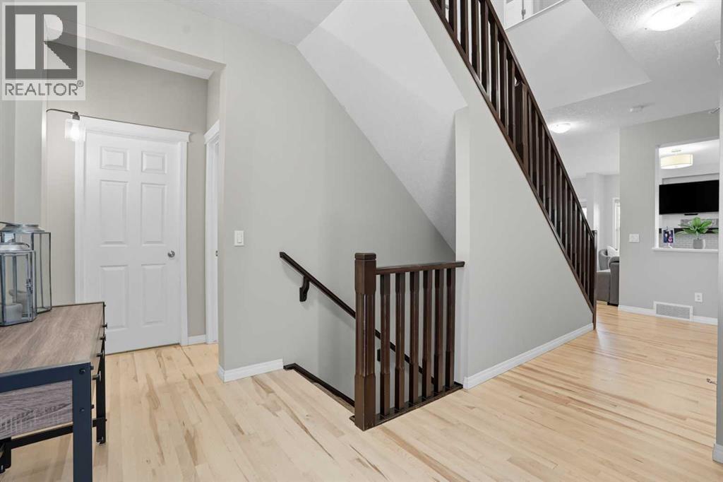 237 Kincora Glen Rise Nw, Calgary, Alberta  T3R 0B8 - Photo 5 - A2263077