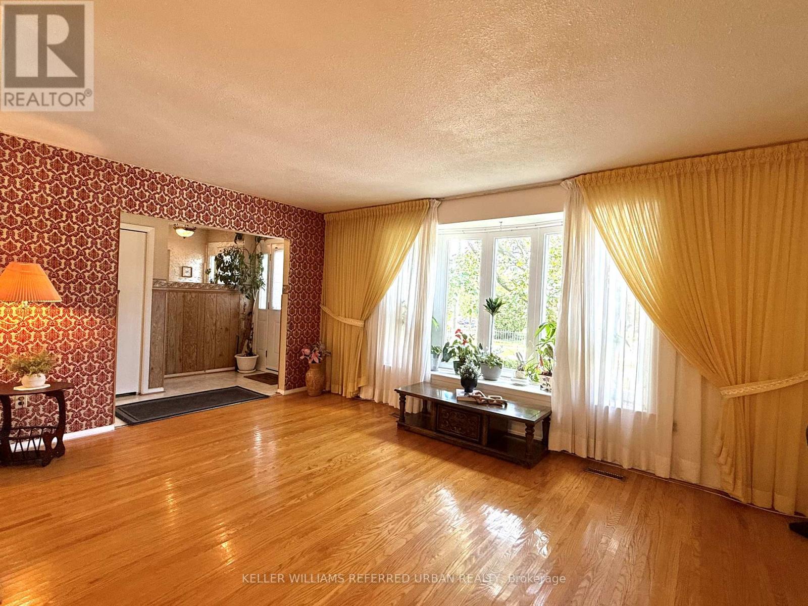 11 Midcroft Drive, Toronto, Ontario  M1S 1W9 - Photo 5 - E12393858