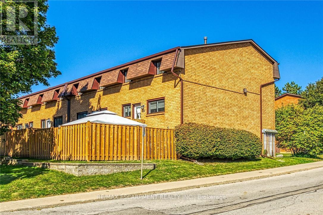 F8 - 500 Stone Church Road W, Hamilton, Ontario  L9B 1R2 - Photo 40 - X12451776