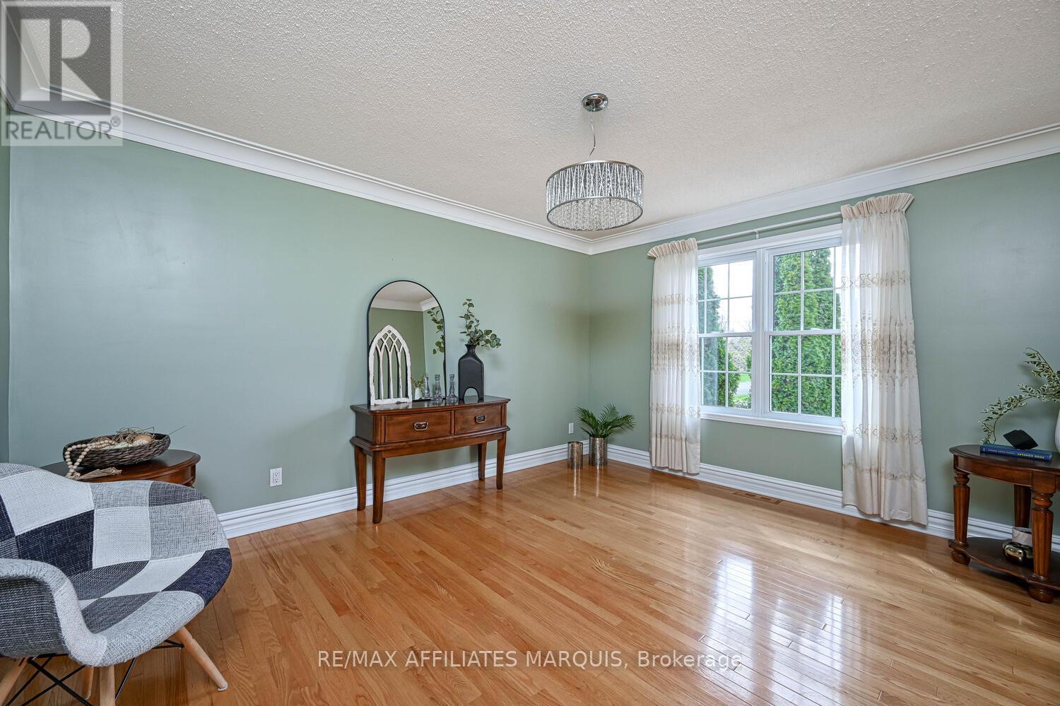 10 Tudor Circle, Rideau Lakes, Ontario  K0G 1L0 - Photo 8 - X12100360