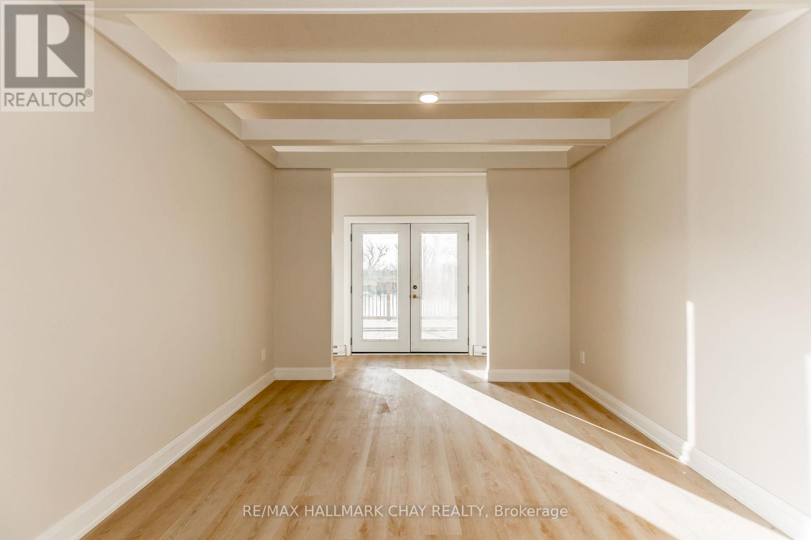 Upper - 3993 Stouffville Road, Whitchurch-Stouffville, Ontario  L4A 3X1 - Photo 10 - N12446984