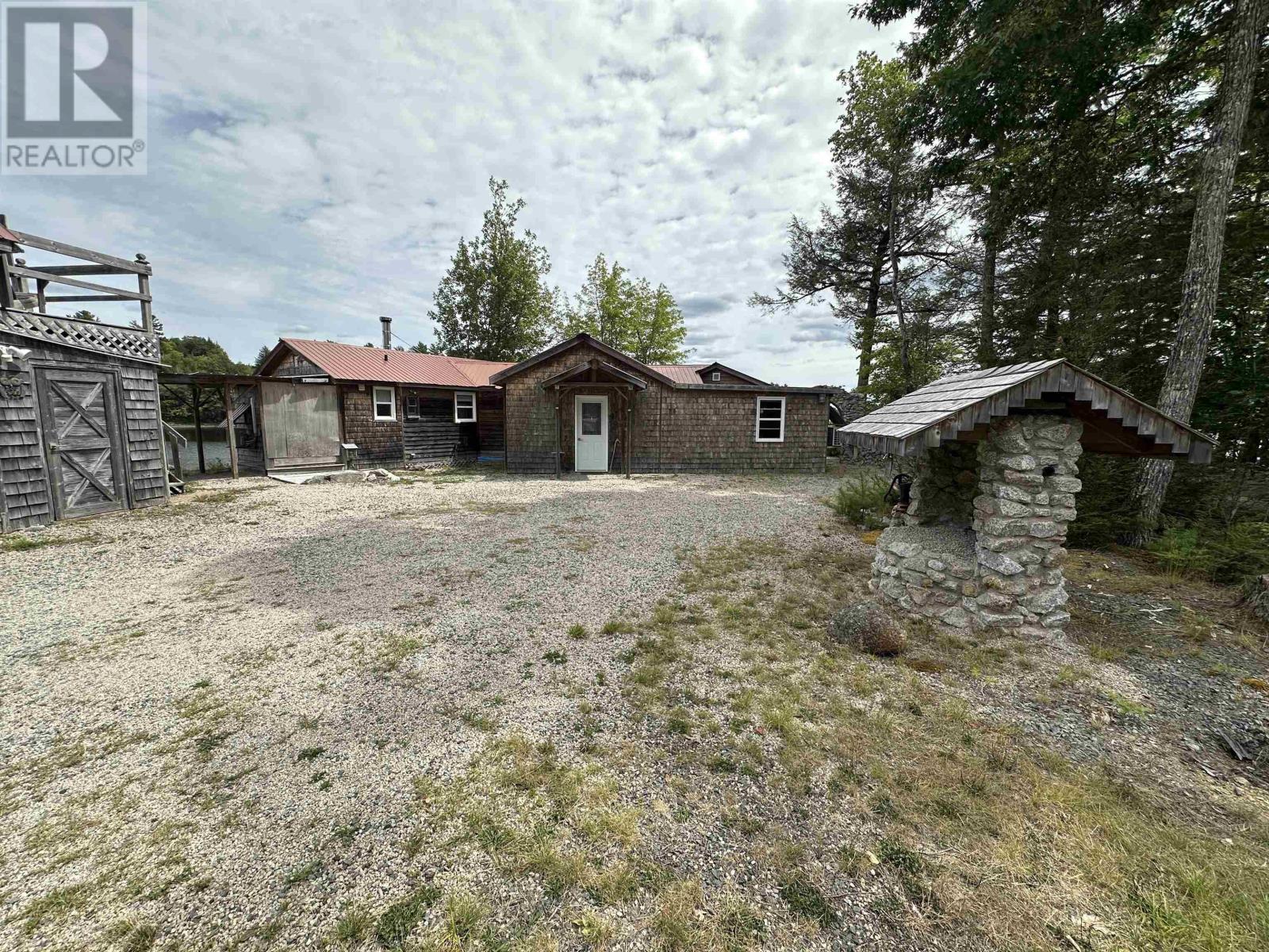 597 Peters Point Road, South Brookfield, Nova Scotia  B0T 1X0 - Photo 32 - 202521364