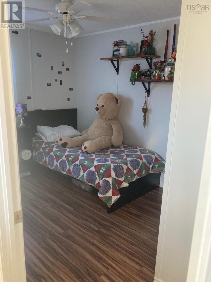 2 Sherbrooke Avenue, Lahave Heights, Bridgewater, Nova Scotia  B4V 4E7 - Photo 23 - 202523001