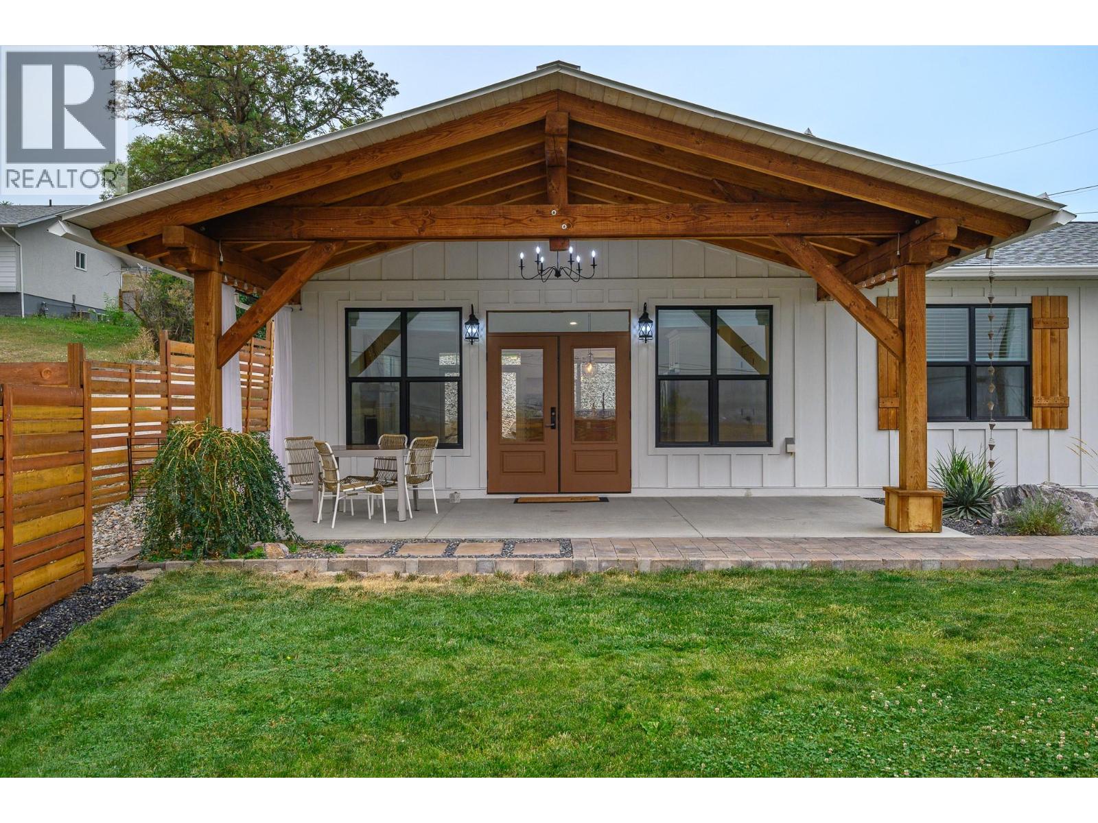 6448 Agassiz Road, Vernon, British Columbia