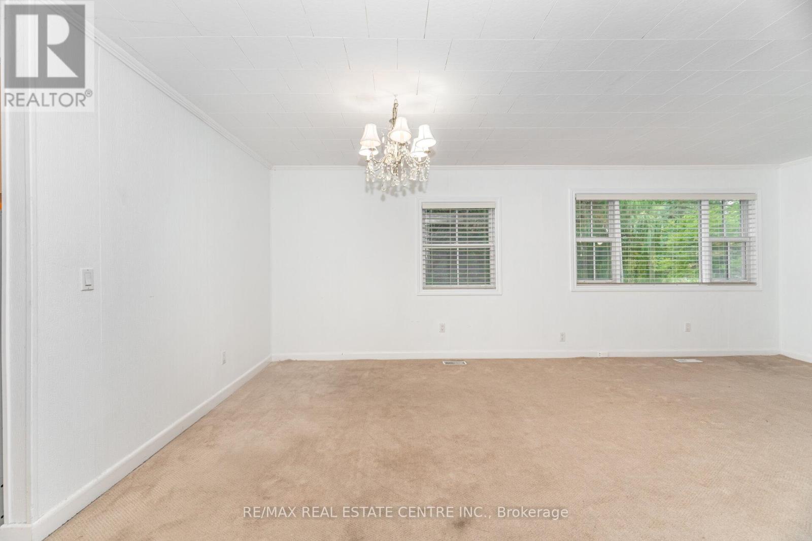 7742 Churchville Road, Brampton (Bram West), Ontario  L6Y 0H5 - Photo 21 - W12375523