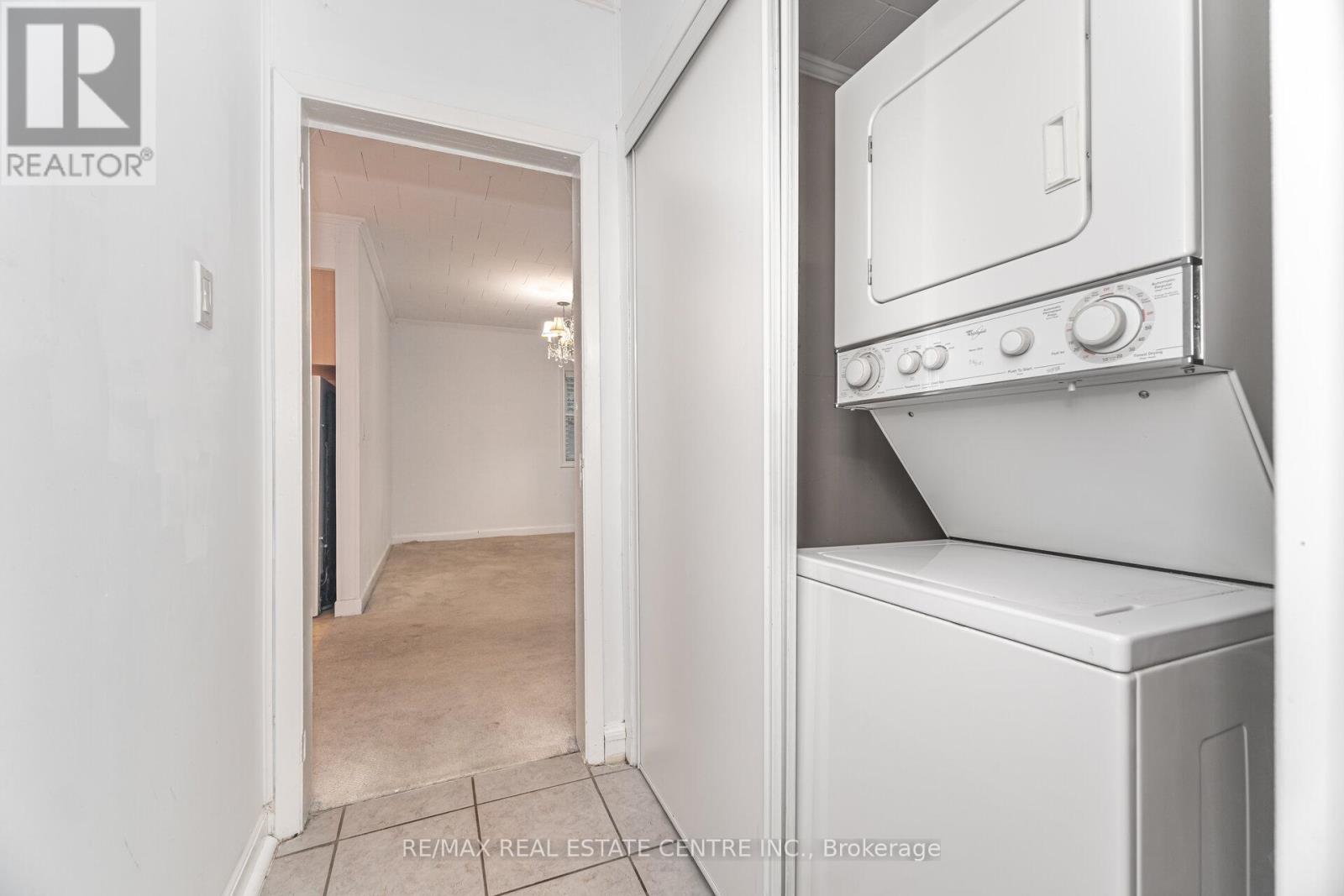 7742 Churchville Road, Brampton (Bram West), Ontario  L6Y 0H5 - Photo 37 - W12375523