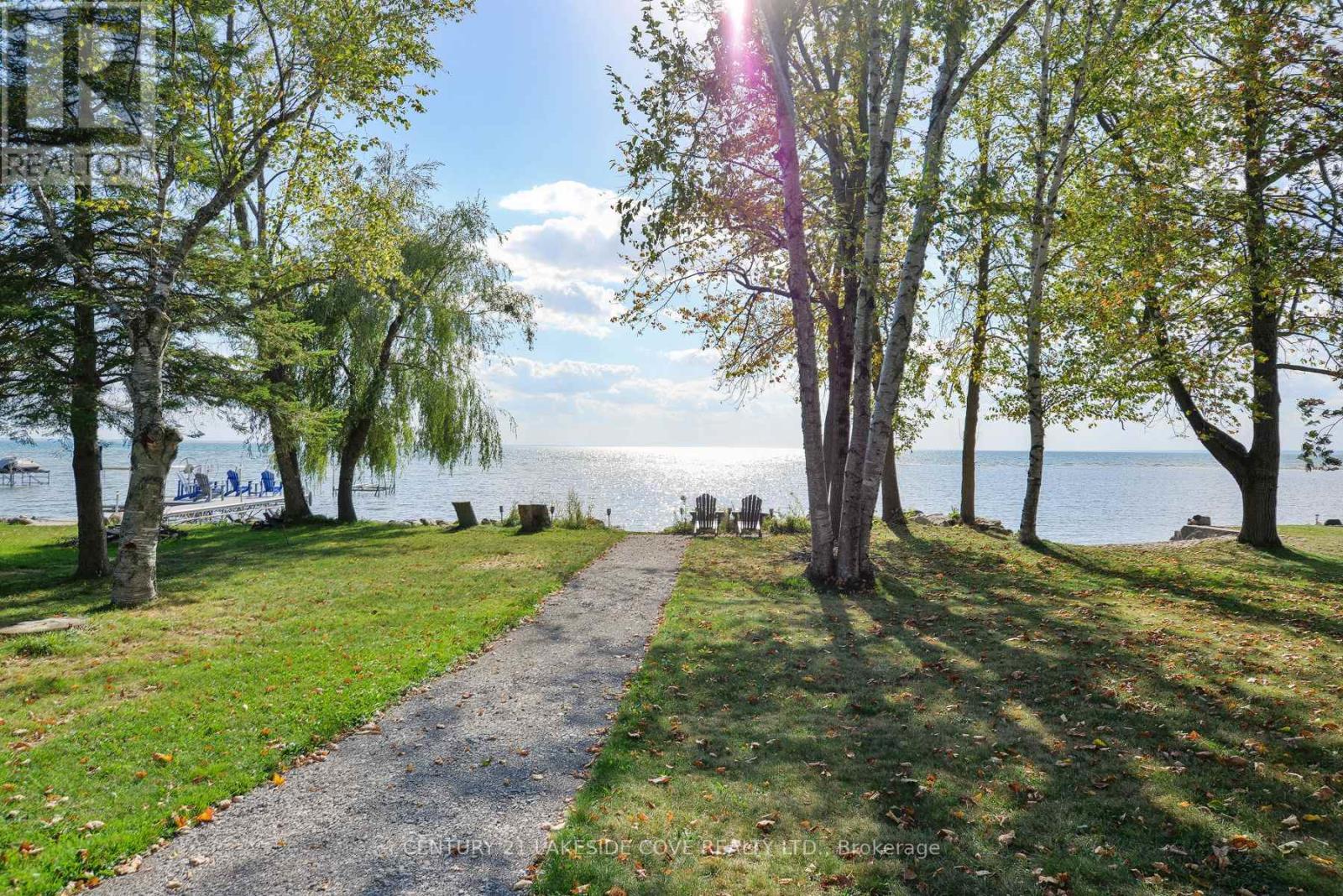 3322 Amilia Drive, Ramara, Ontario  L0K 1B0 - Photo 26 - S12447381