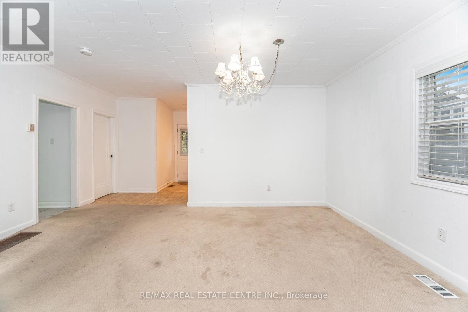 7742 Churchville Road, Brampton (Bram West), Ontario  L6Y 0H5 - Photo 22 - W12375523