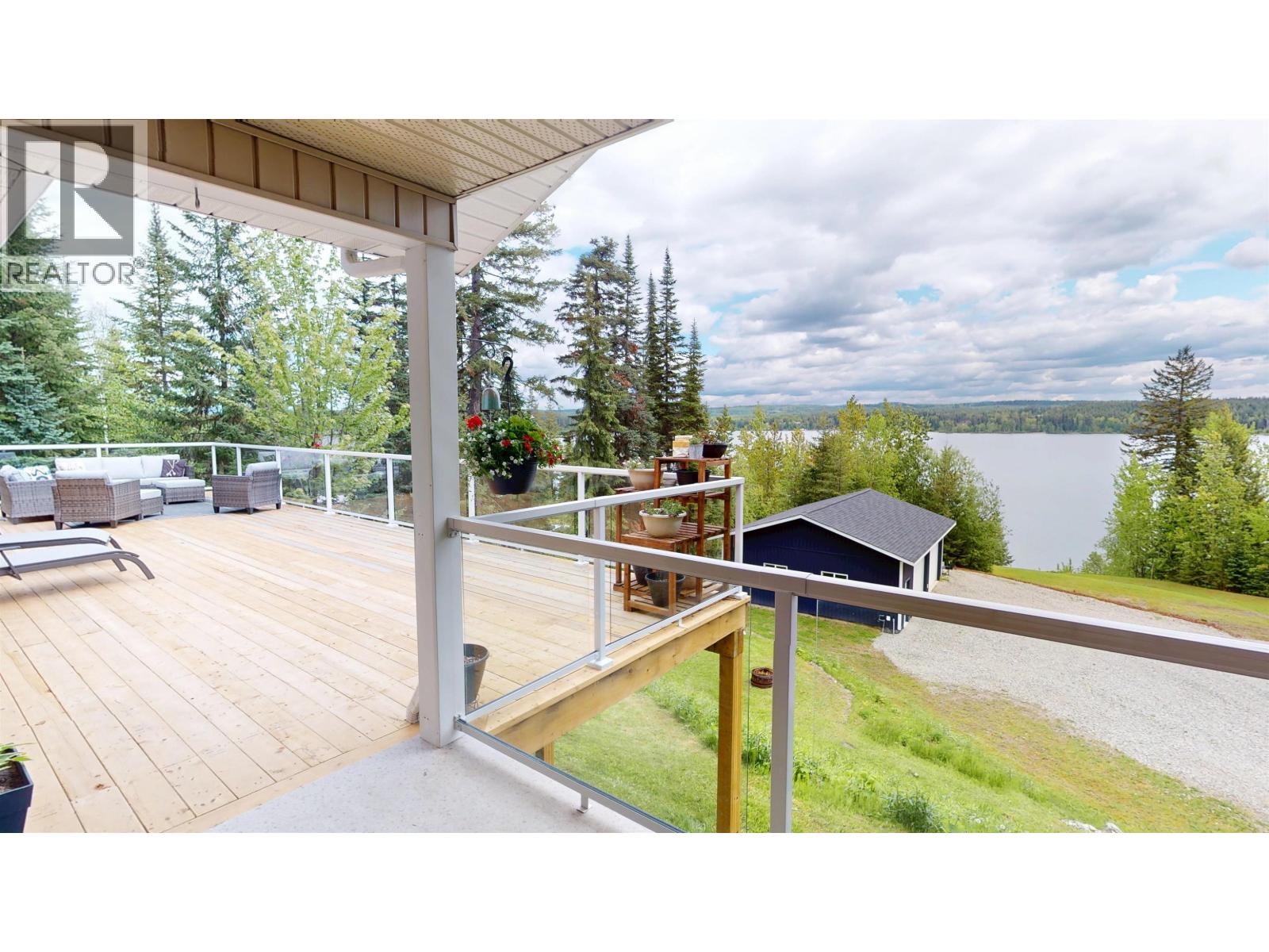 4976 Ten Mile Lake Road, Quesnel, British Columbia  V2J 6X1 - Photo 19 - R2889353