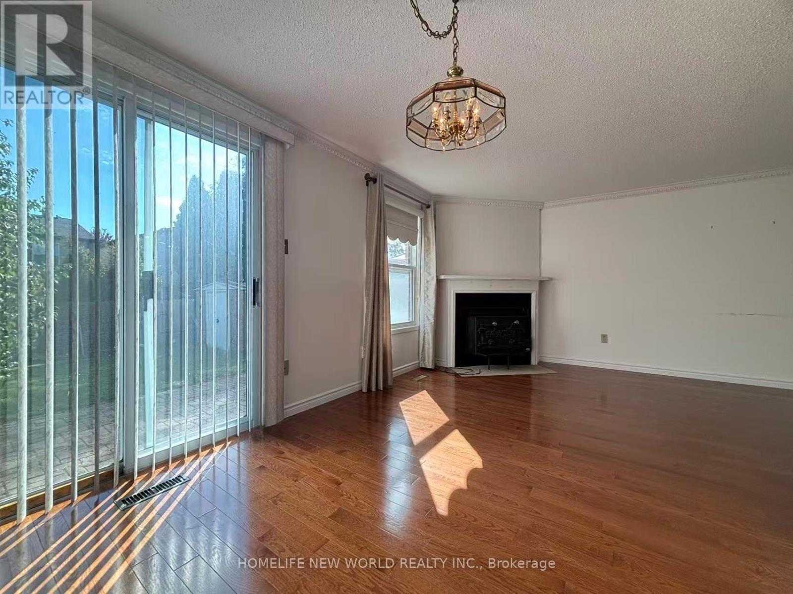 37 Mossbrook Crescent, Toronto, Ontario  M1W 2W8 - Photo 21 - E12451105