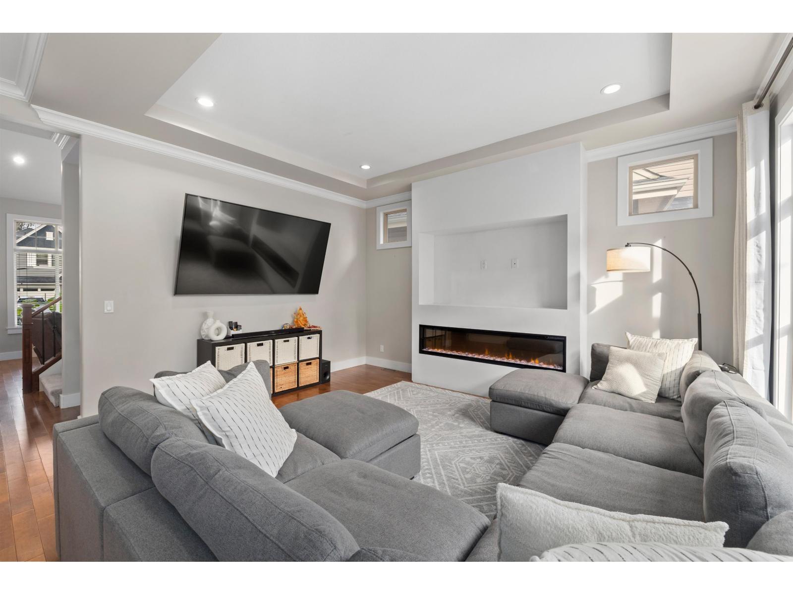 5972 163b Street, Surrey, British Columbia  V3S 1Y2 - Photo 11 - R3056230