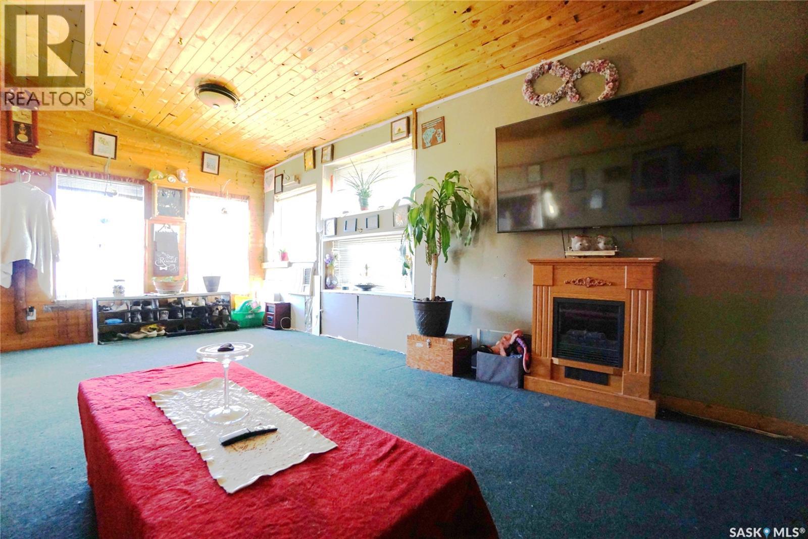 415 Brunswick Street, Pense, Saskatchewan  S0G 3W0 - Photo 4 - SK020397