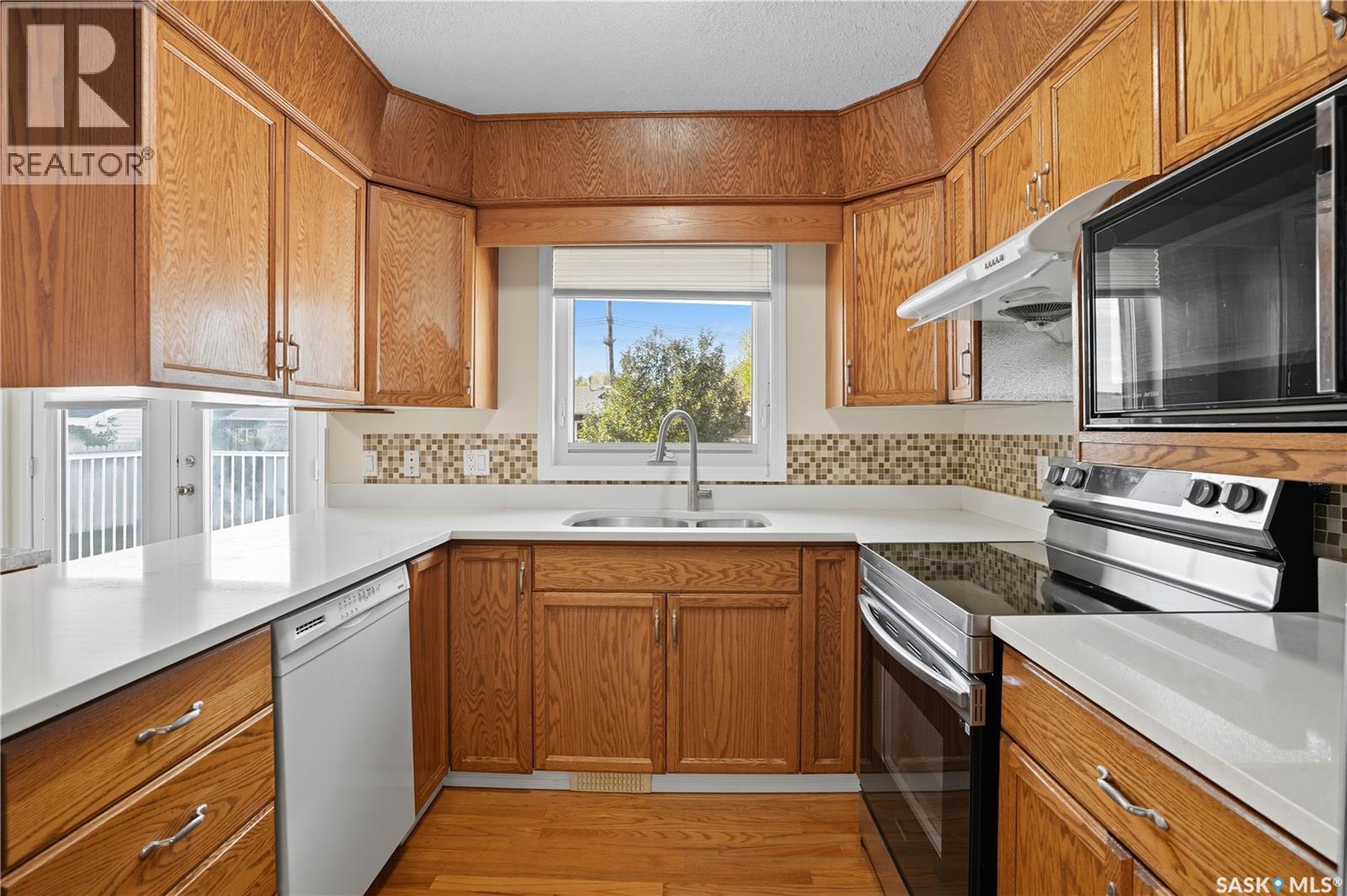 102 Bonli Crescent, Saskatoon, Saskatchewan  S7N 3Z8 - Photo 7 - SK020375