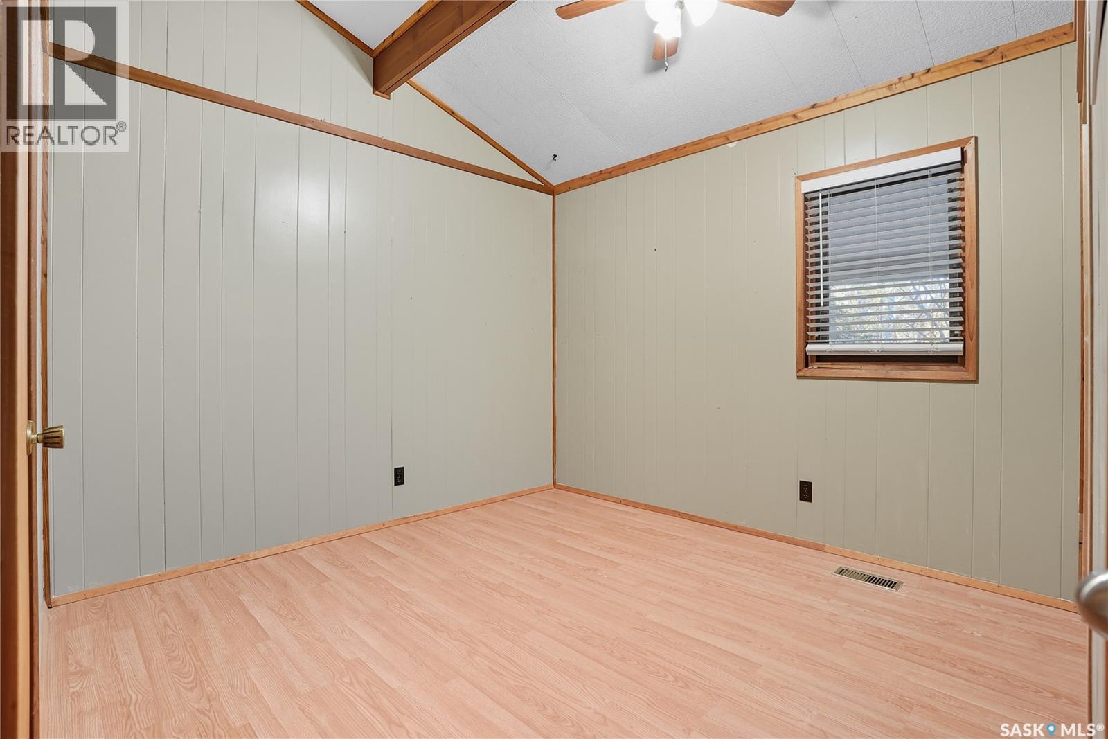 3417 Nickorick Beach Road East, Hoodoo Rm No. 401, Saskatchewan  S0K 4P0 - Photo 25 - SK020356