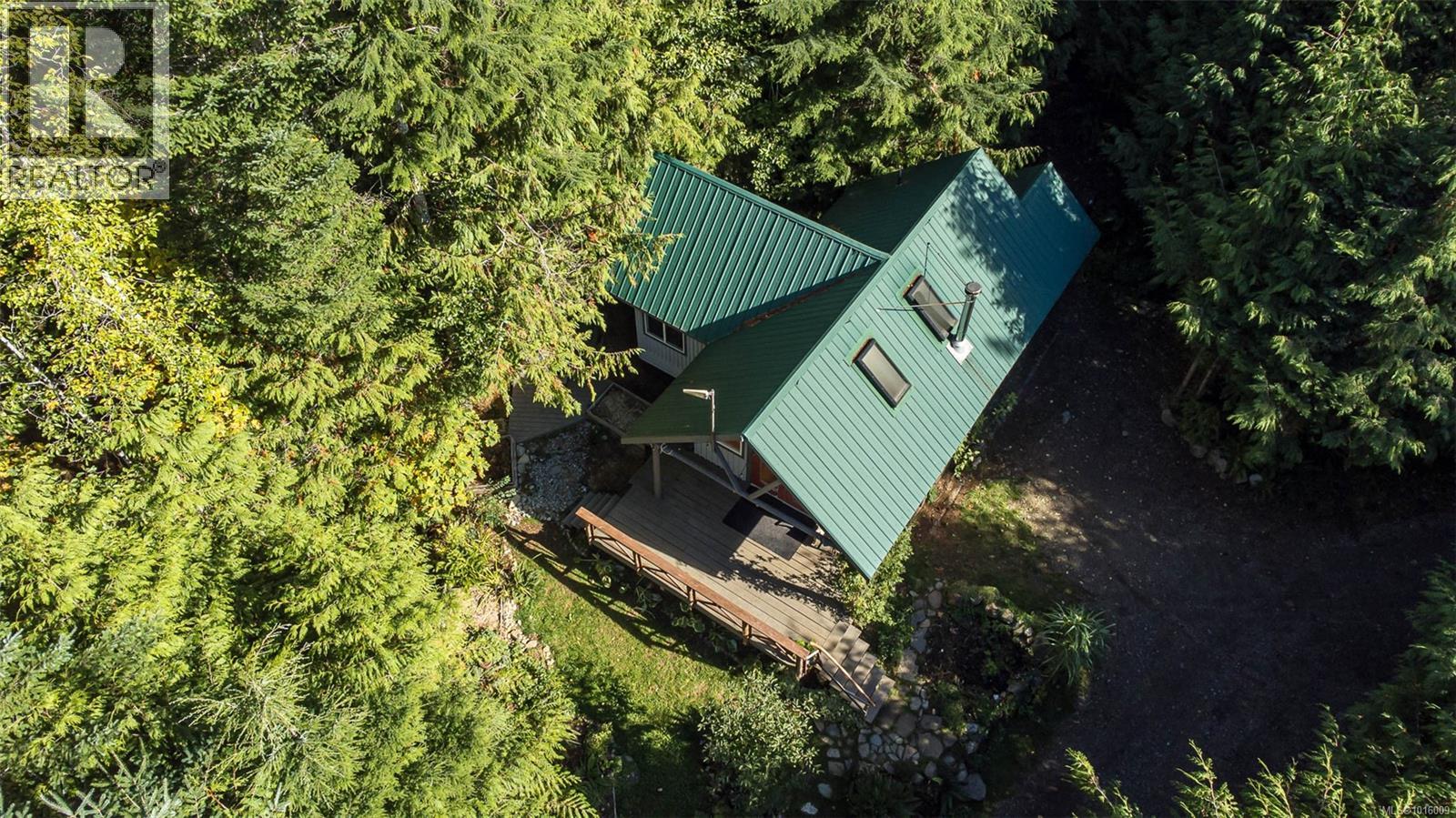 584 Sabre Rd, Sayward, British Columbia  V0P 1R0 - Photo 41 - 1016009