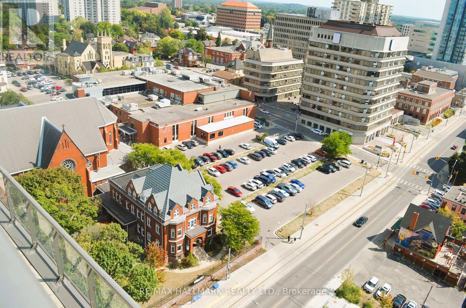 1704 - 85 Duke Street W, Kitchener, Ontario  N2H 0B7 - Photo 16 - X12450554