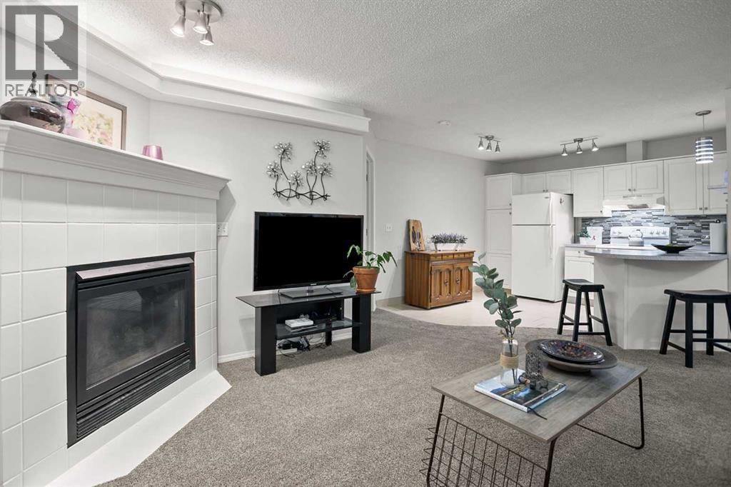 118, 10 Sierra Morena Mews Sw, Calgary, Alberta  T3H 3K5 - Photo 9 - A2263002