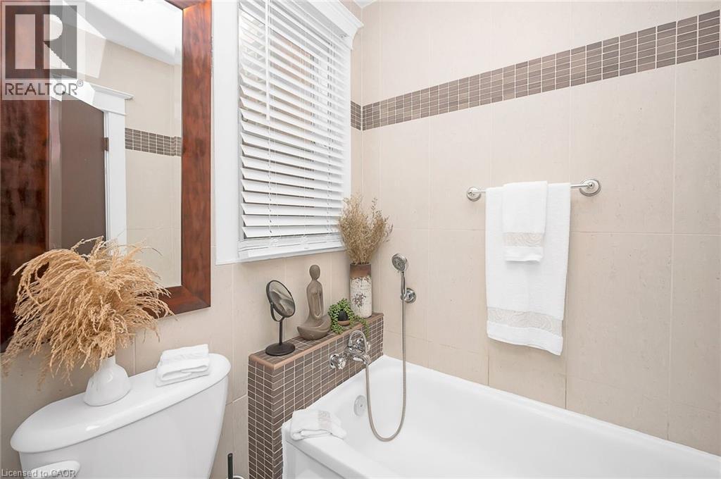 62 Wexford Avenue N, Hamilton, Ontario  L8H 4M4 - Photo 16 - 40777569