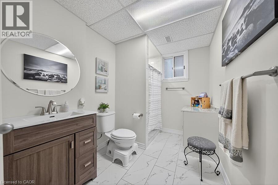 82 Aylmer Crescent, Stoney Creek, Ontario  L8J 1K3 - Photo 36 - 40776628